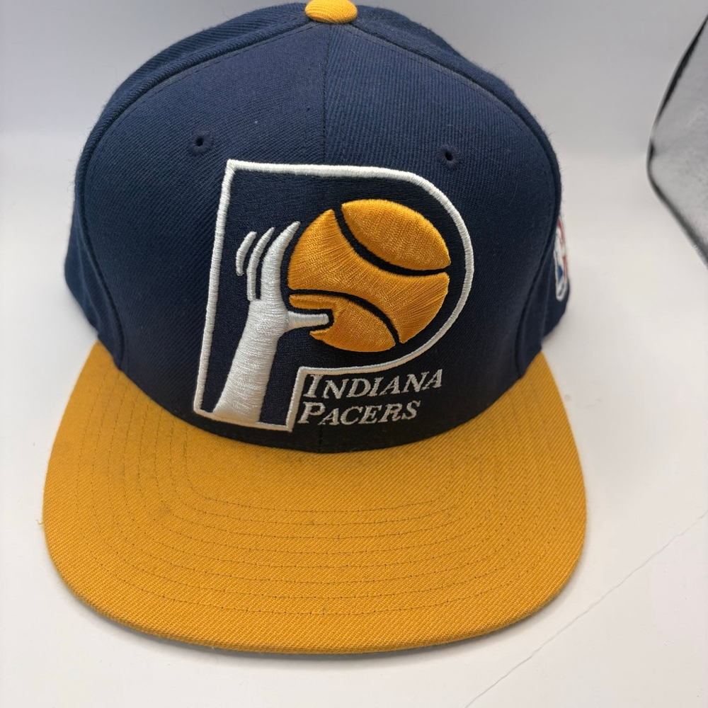Men's Mitchell & Ness Indiana Pacers‎ Navy Blue Gold Snapback Hat One Size